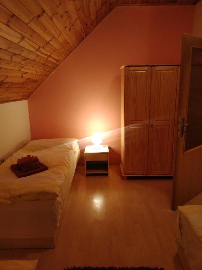 Apartman V Zachranne Stanici Pasicka Prosec  Εξωτερικό φωτογραφία